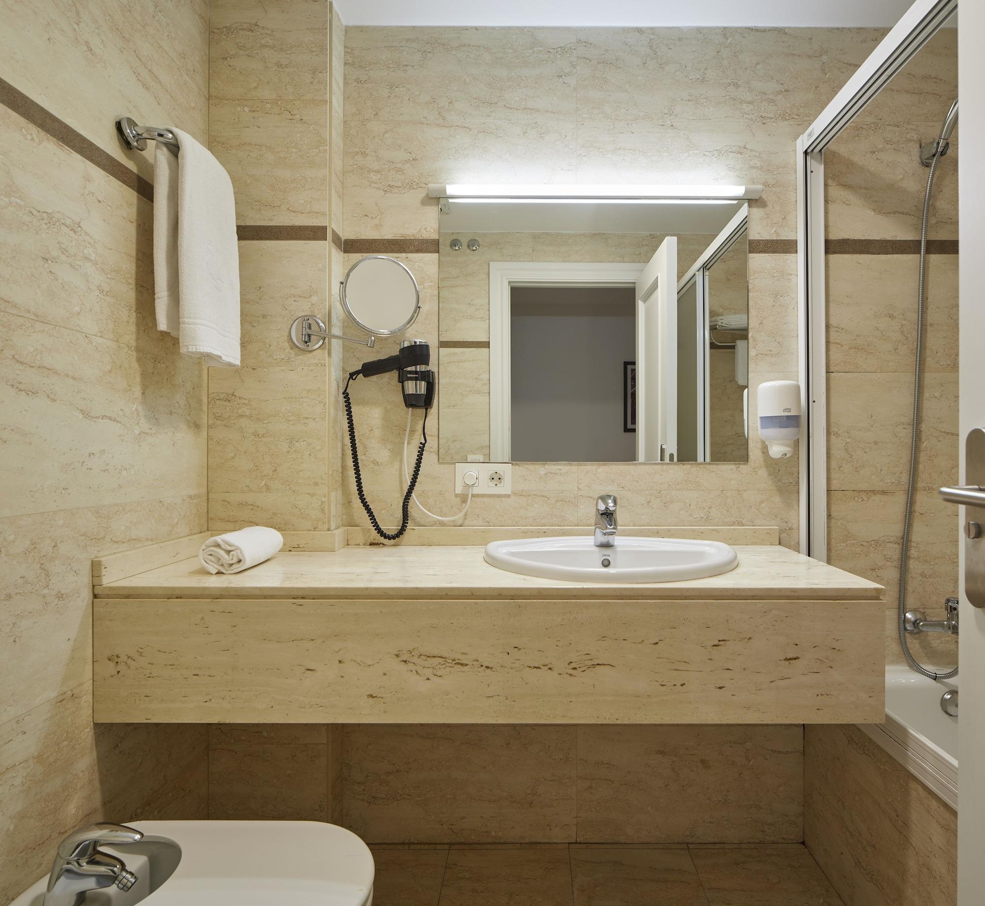Hostal Arriazu بنبلونة المظهر الخارجي الصورة