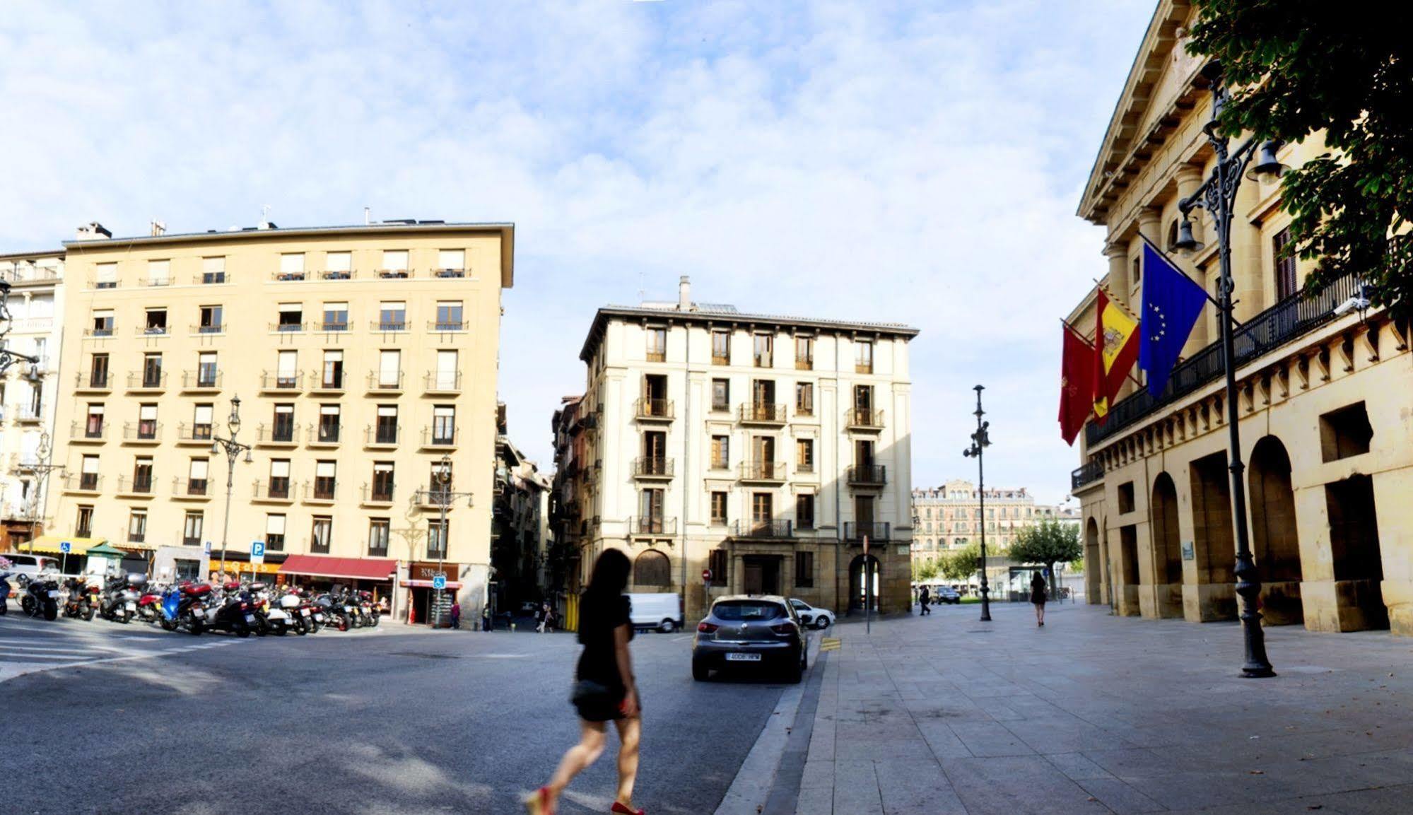 Hostal Arriazu بنبلونة المظهر الخارجي الصورة